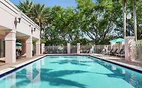Doubletree By Hilton Sunrise - Sawgrass Mills